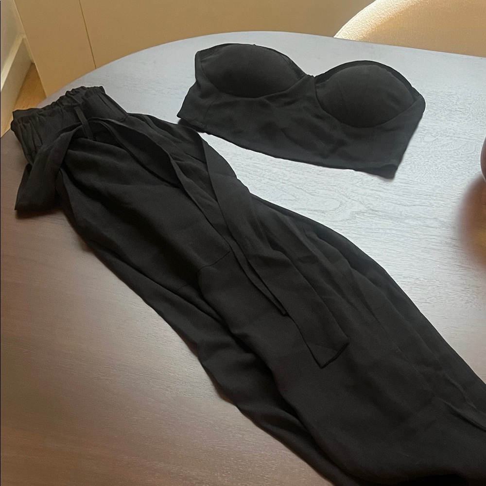 Black Strapless Women's Set